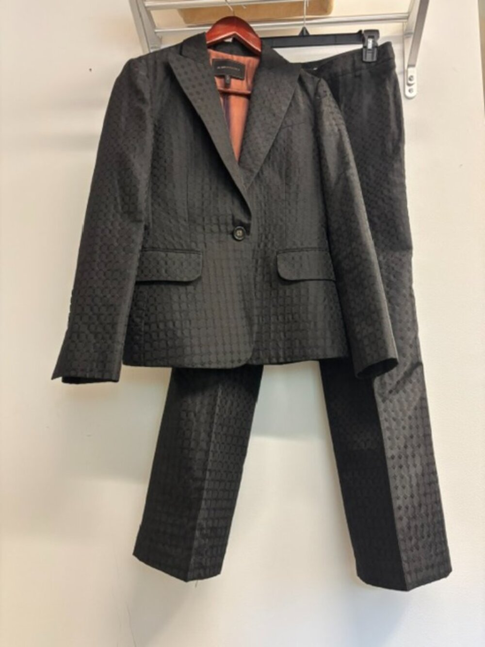 BCBG Textured Silk Blend Jacket & Matching Pant